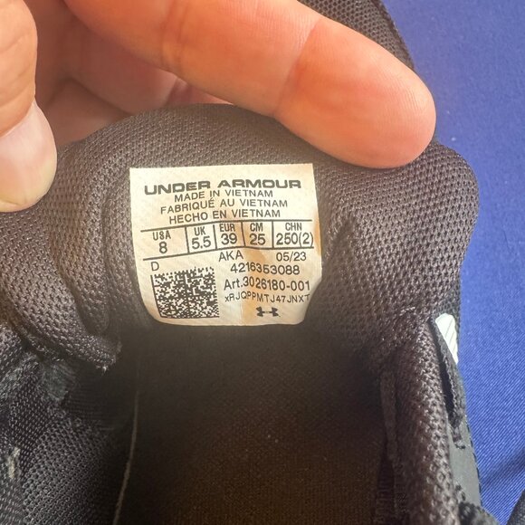 Women's Under Armour Charged Assert 10 Running Shoes Size 8 • Nearly New! - Picture 7 of 7